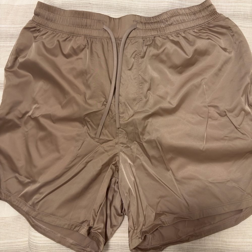 Men's LULU Lemon stretch satin shorts